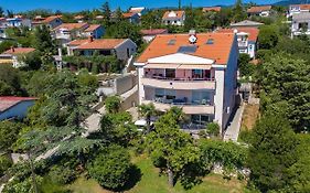 Apartments La Mer